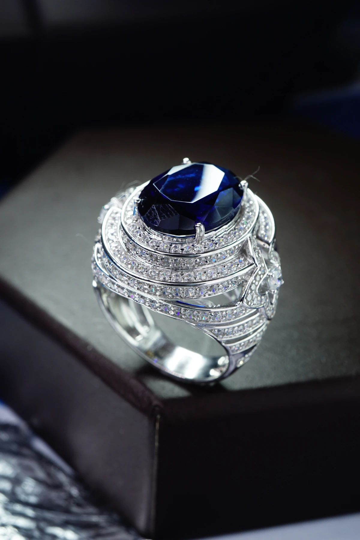 Diamond & Gemstone jewelry